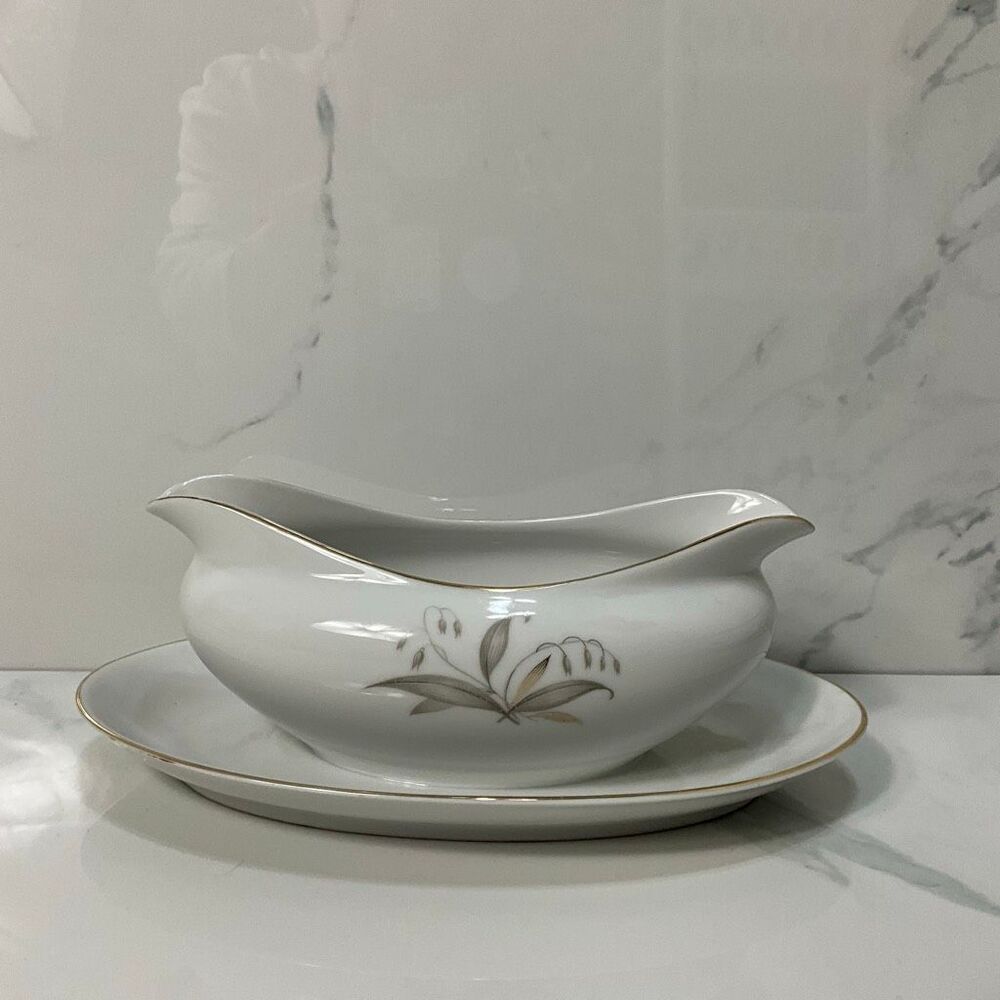 KAYSONS Fine China Golden Rhapsody Gravy Boat